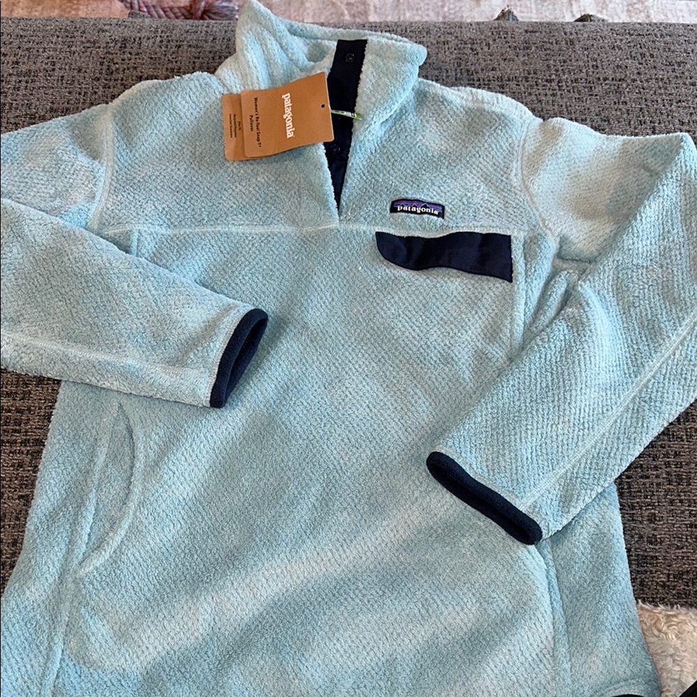 Patagonia Women's Light Blue Sweater